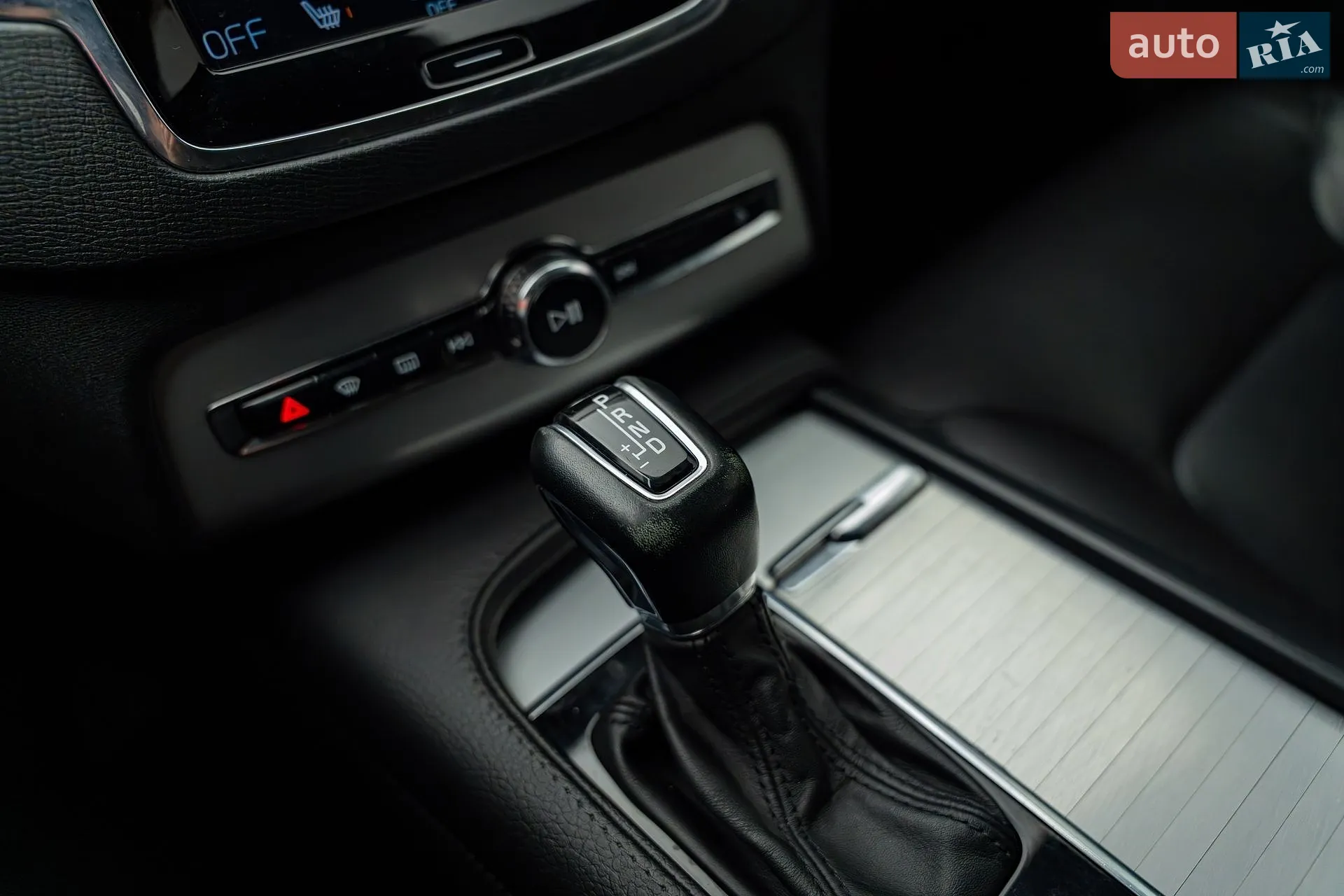 2015 Volvo XC90 - мініатюра 15