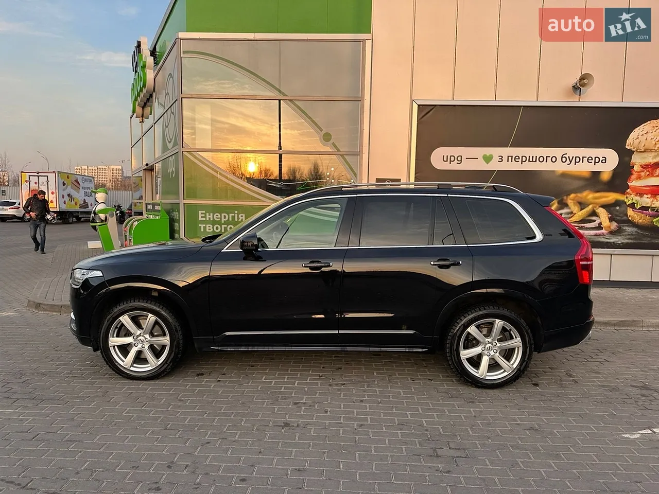 2017 Volvo XC90 - мініатюра 12