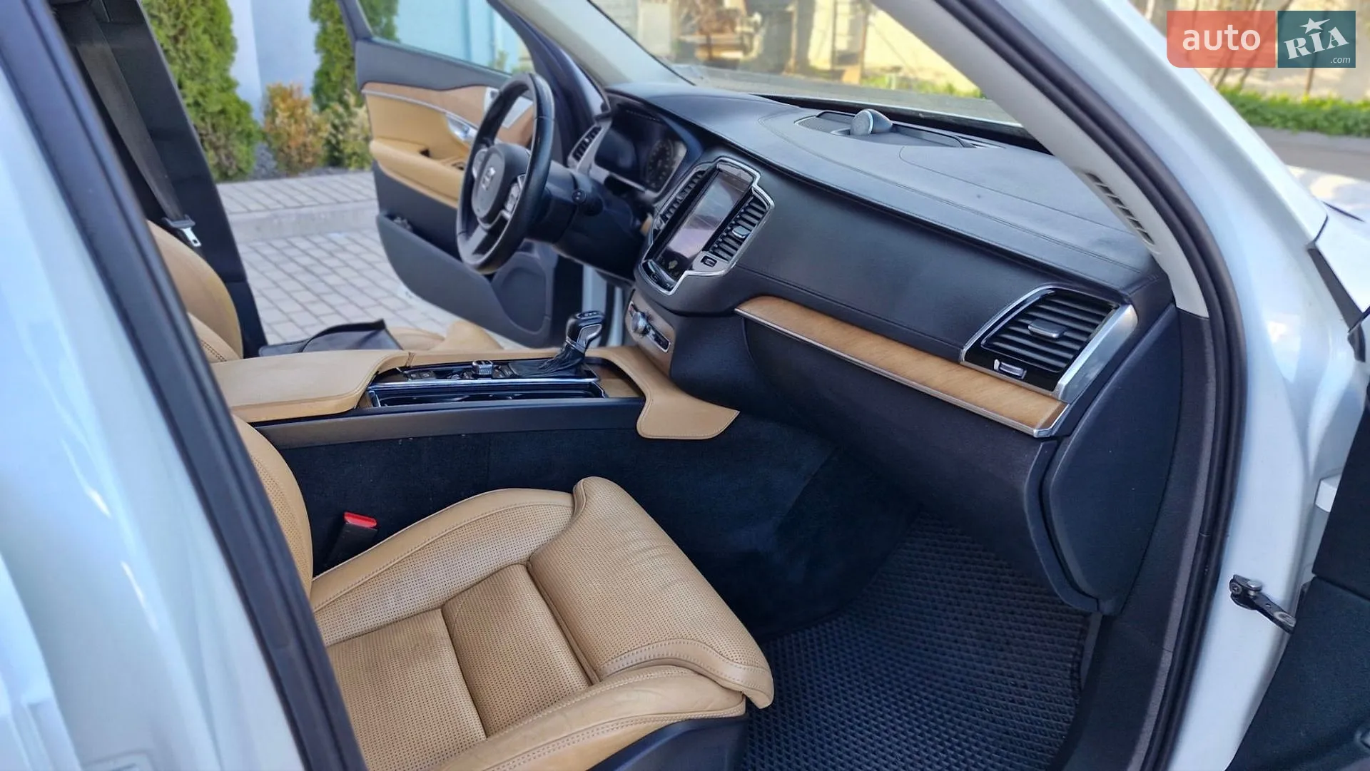 2015 Volvo XC90 - мініатюра 14