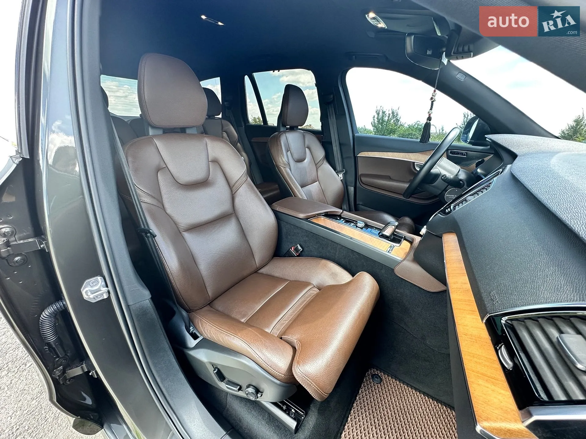 2021 Volvo XC90 - мініатюра 23