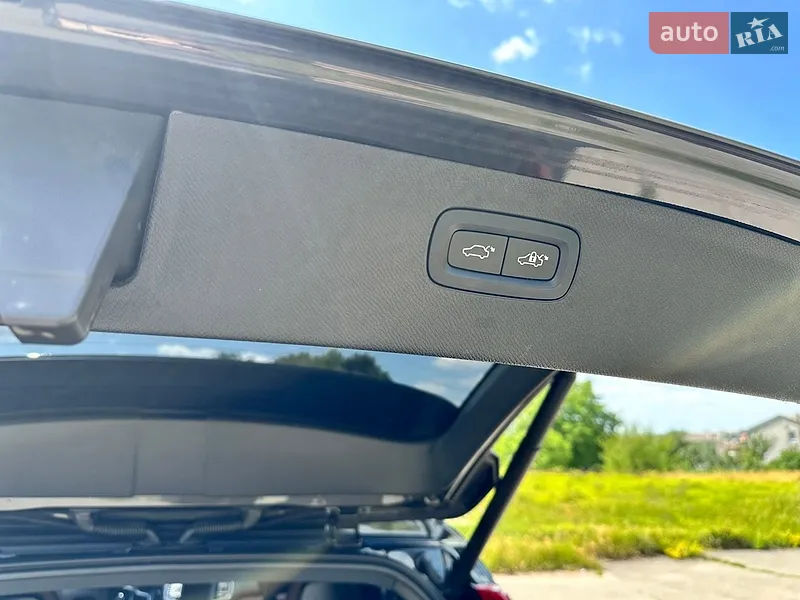 Volvo XC90 2021 VIN YV1LCL1VCM1768665 фото оголошення 39 з 76