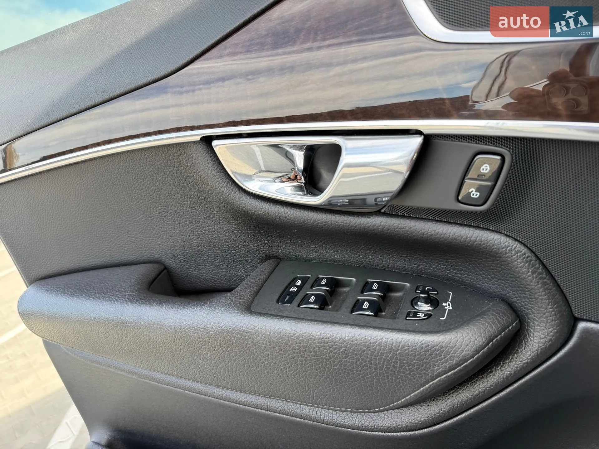 2016 Volvo XC90 - мініатюра 89