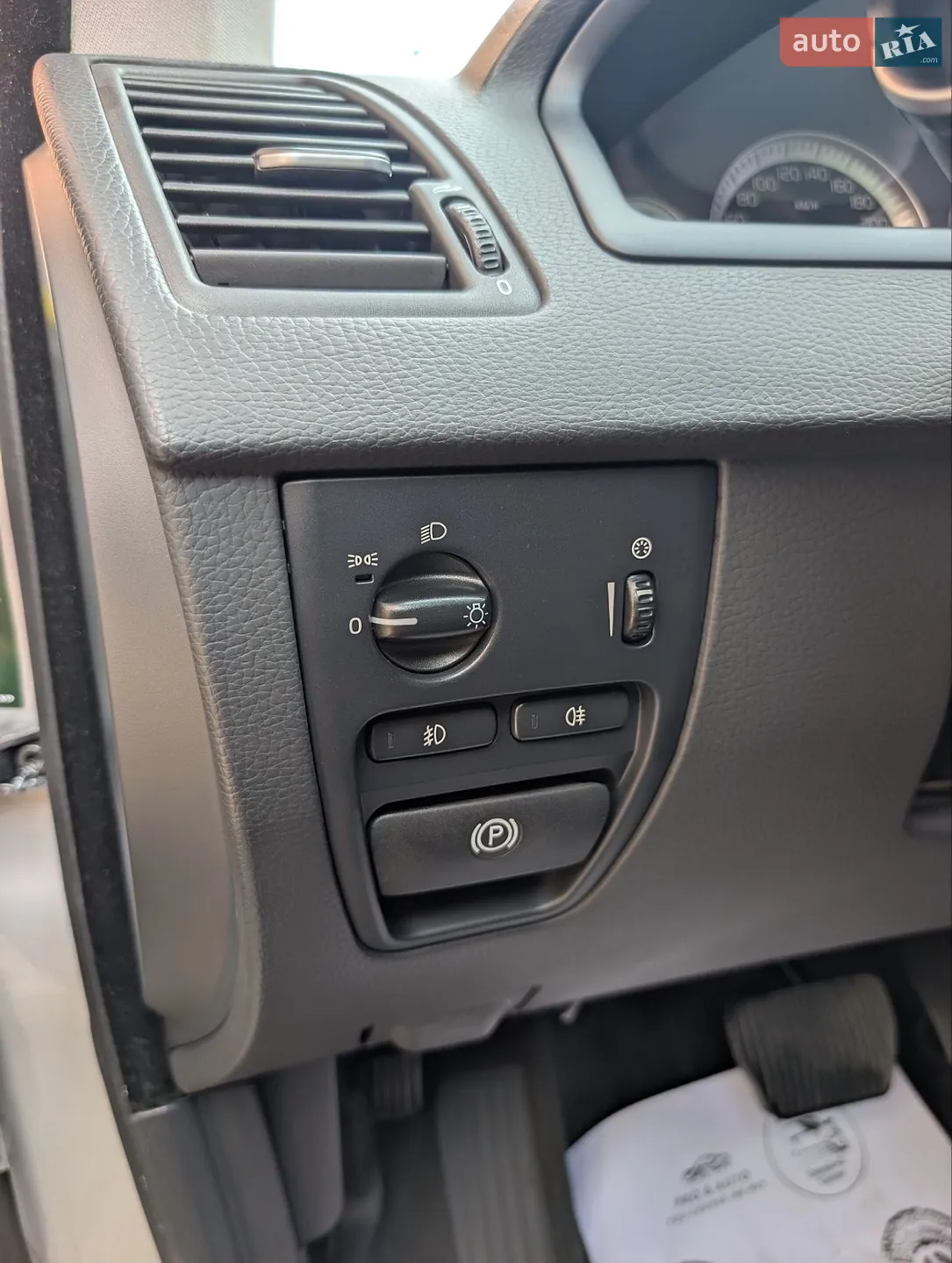 2010 Volvo XC90 - мініатюра 17