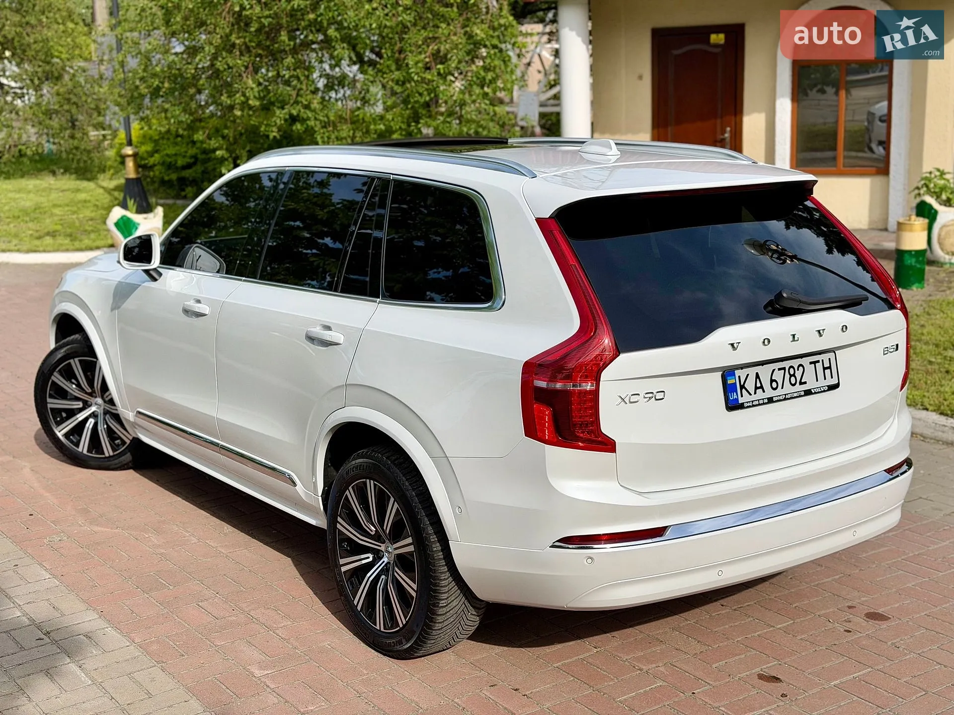 2023 Volvo XC90 - мініатюра 17