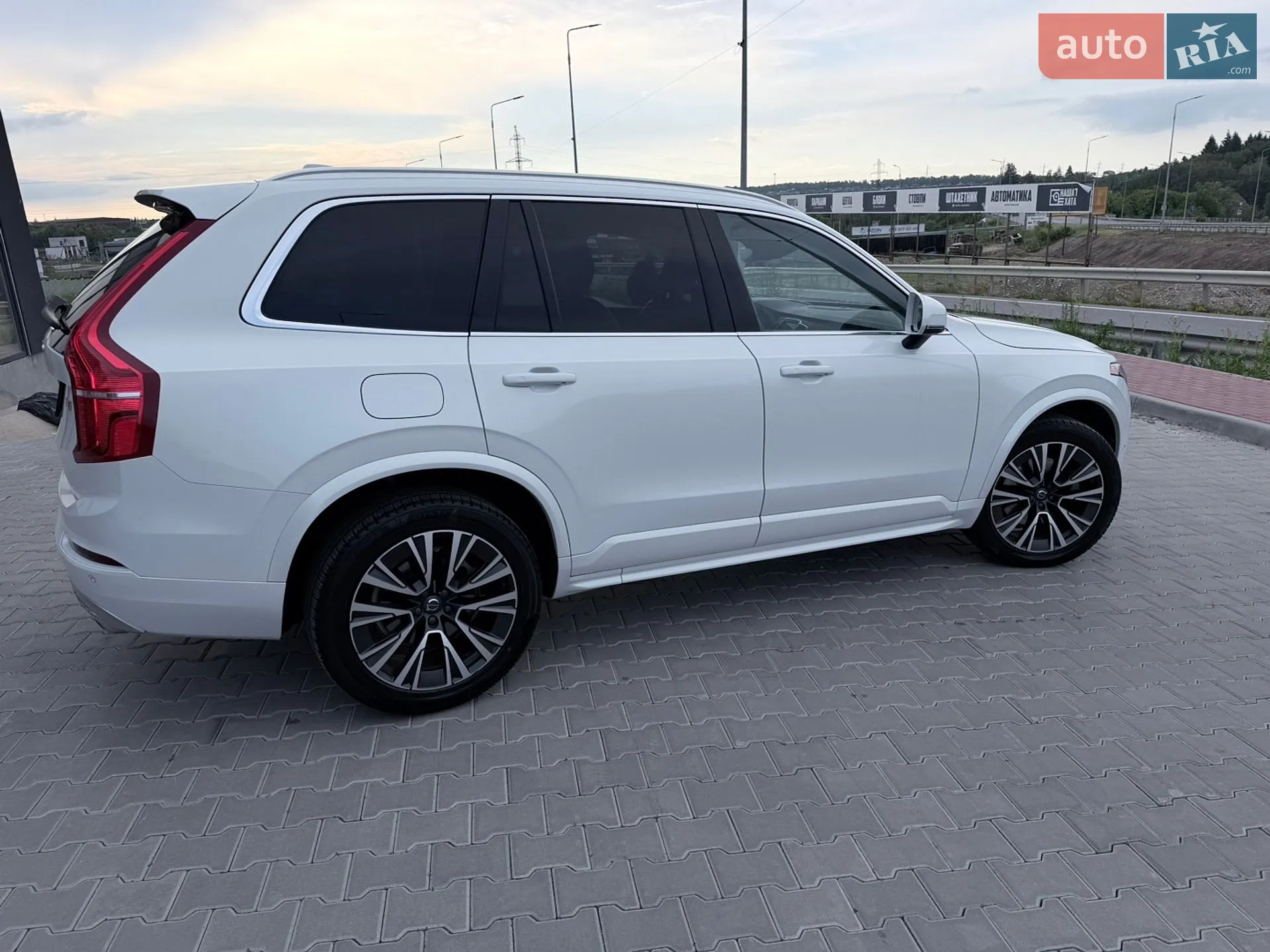 2019 Volvo XC90 - мініатюра 11