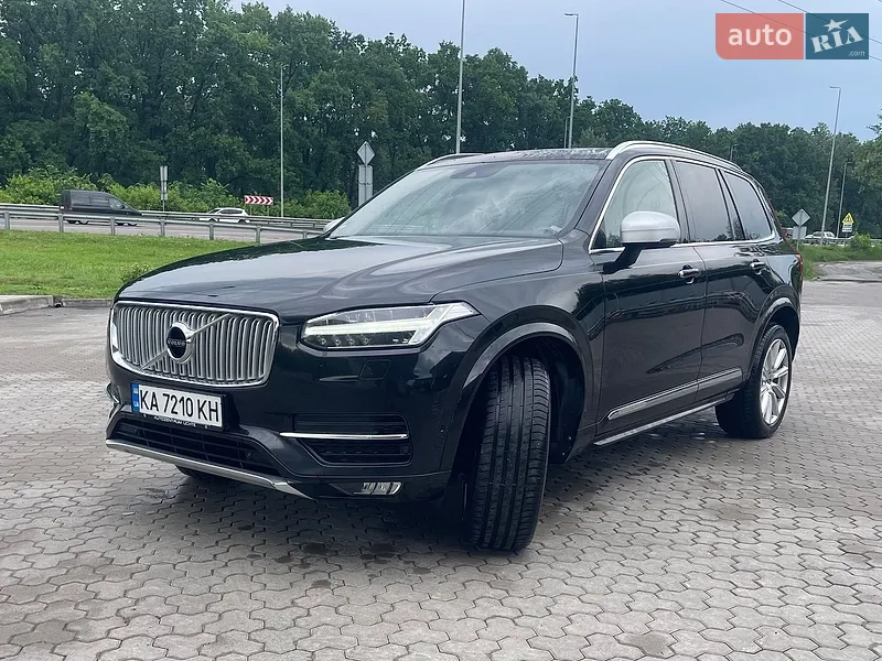 Volvo XC90