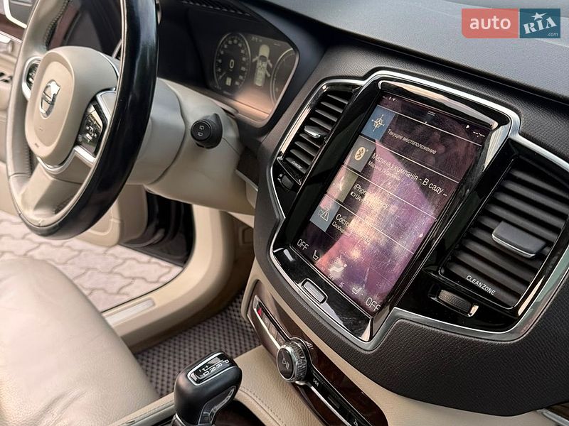 Внедорожник / Кроссовер Volvo XC90 2015 в Ивано-Франковске