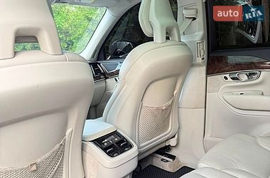 Внедорожник / Кроссовер Volvo XC90 2015 в Ивано-Франковске