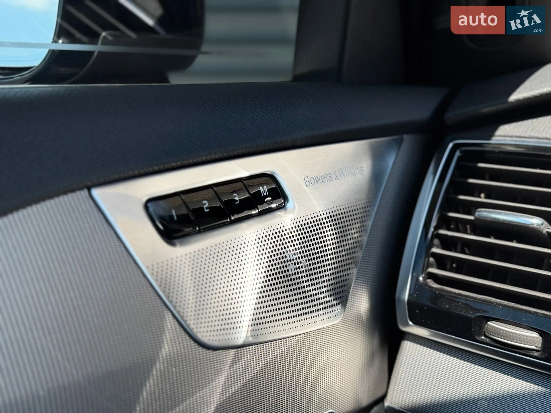 2016 Volvo XC90 - мініатюра 14