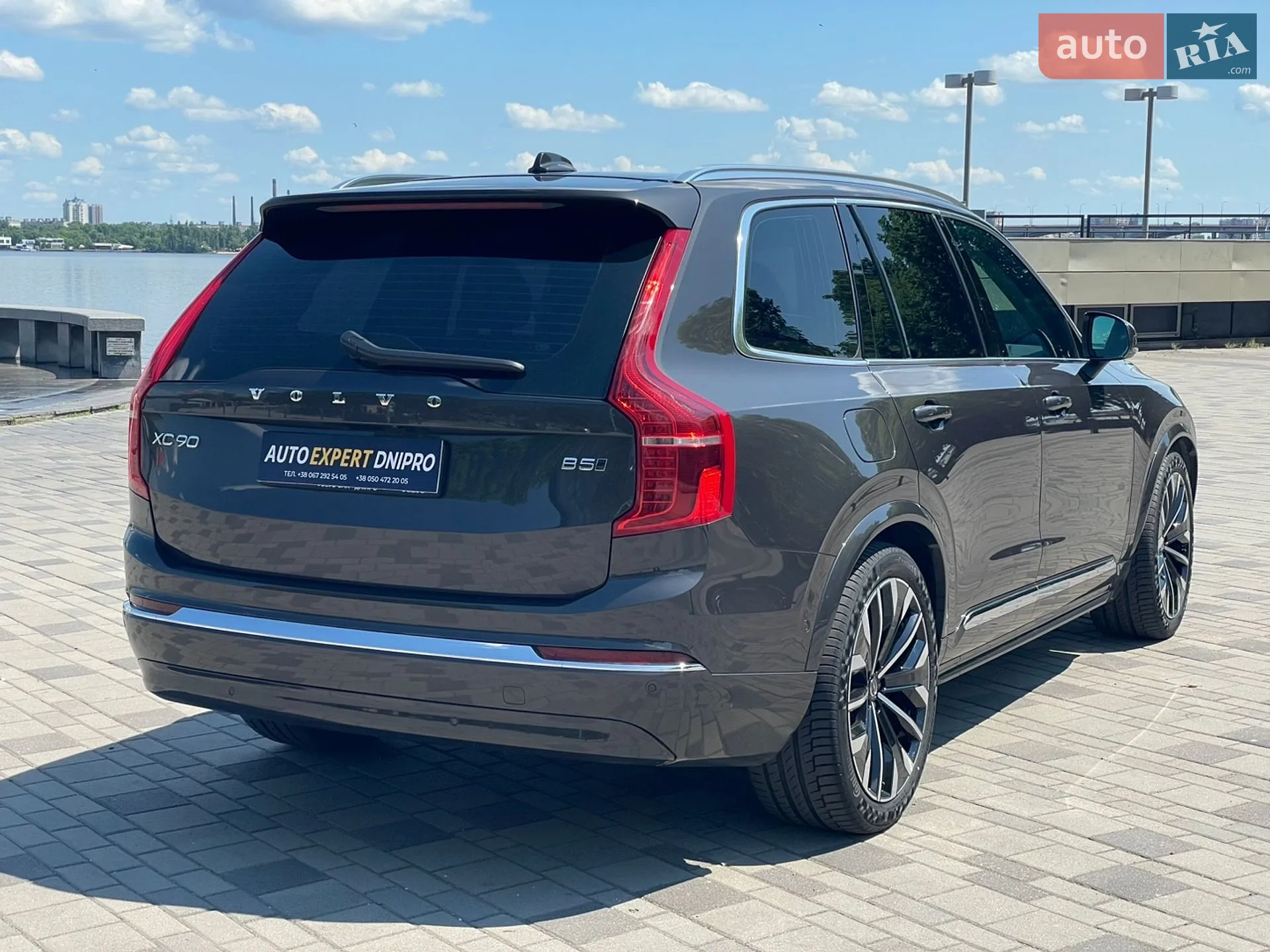 2024 Volvo XC90 - мініатюра 9
