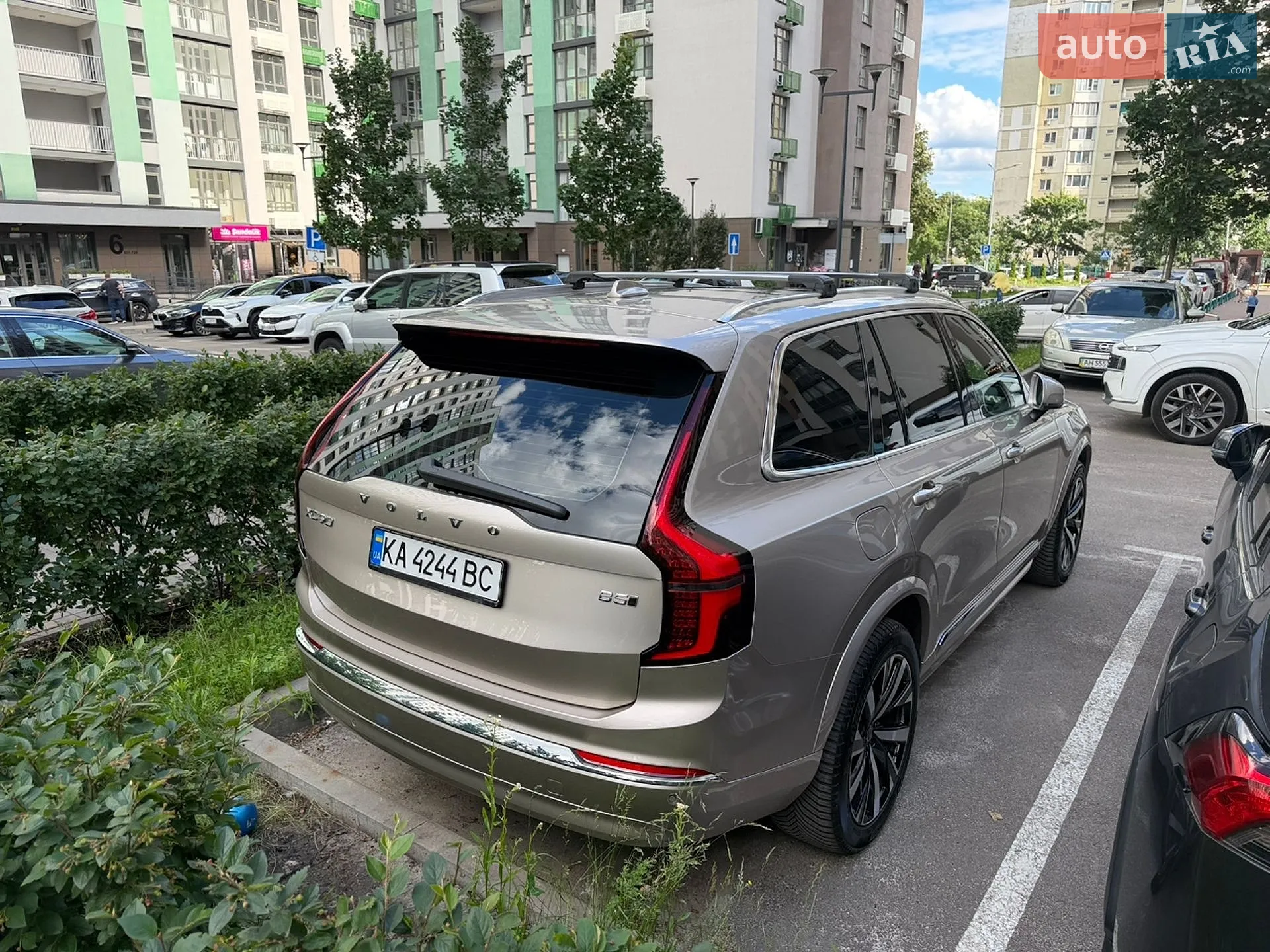 2025 Volvo XC90 - мініатюра 5