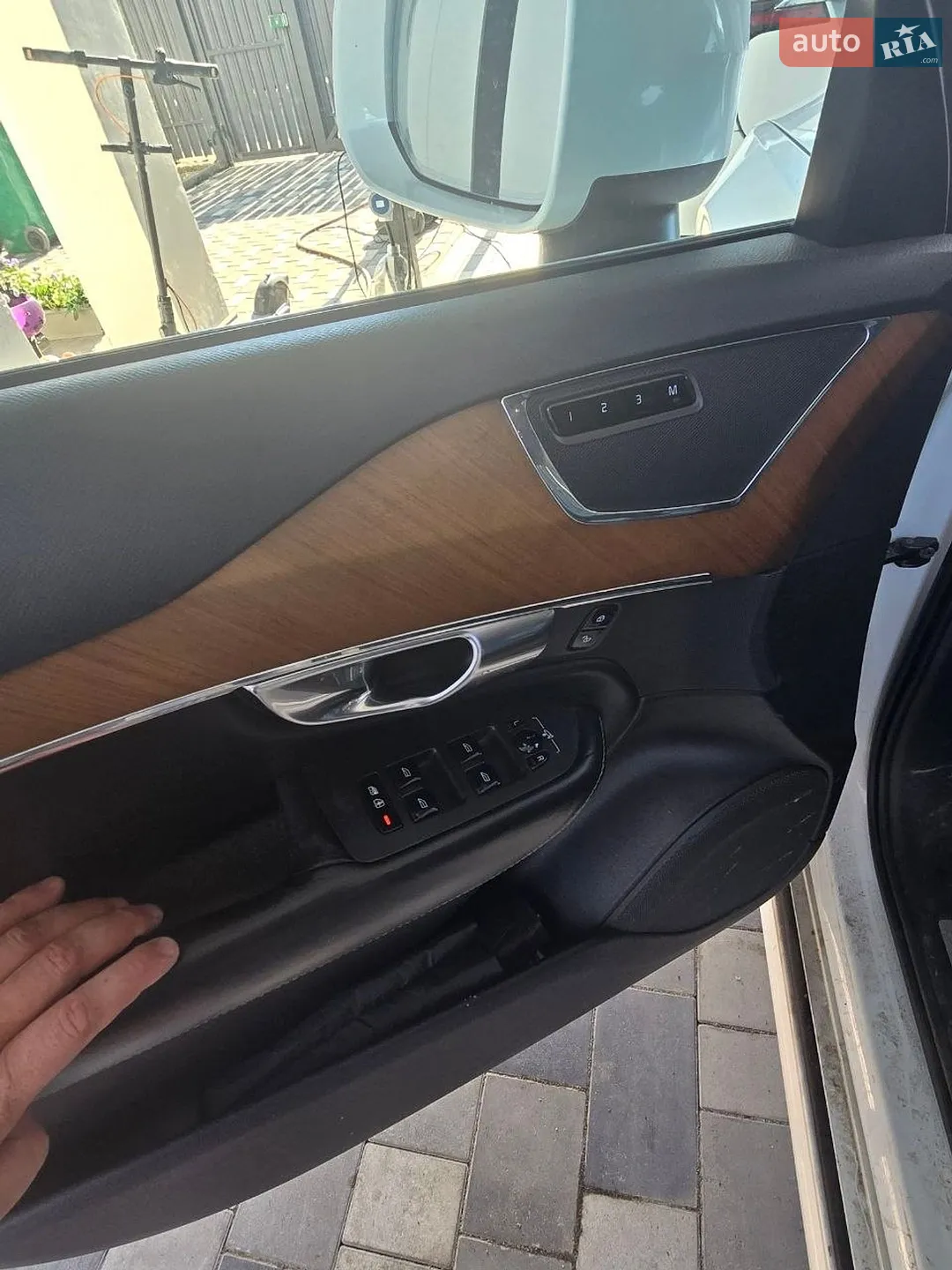 2017 Volvo XC90 - мініатюра 16