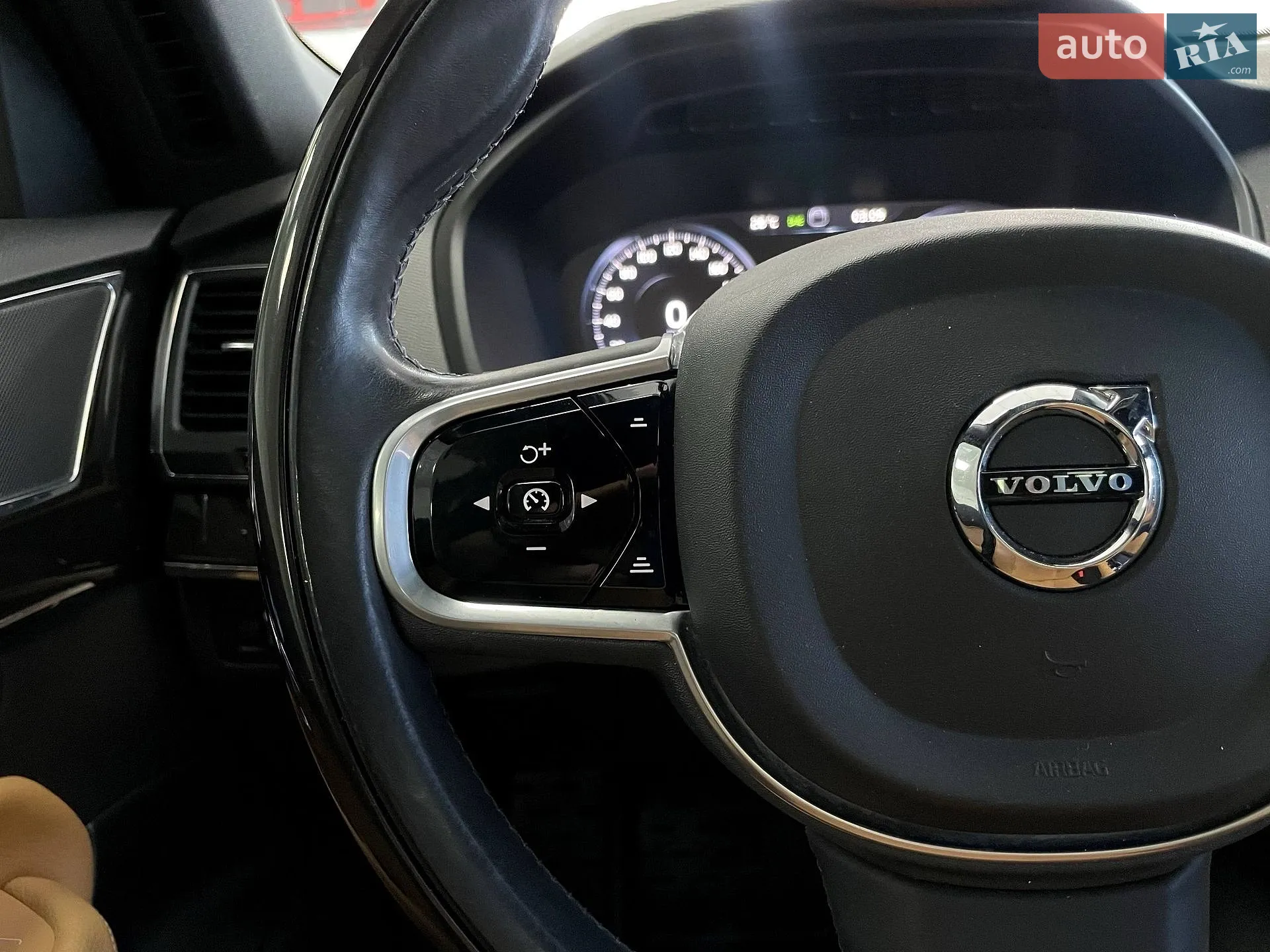 2017 Volvo XC90 - мініатюра 20