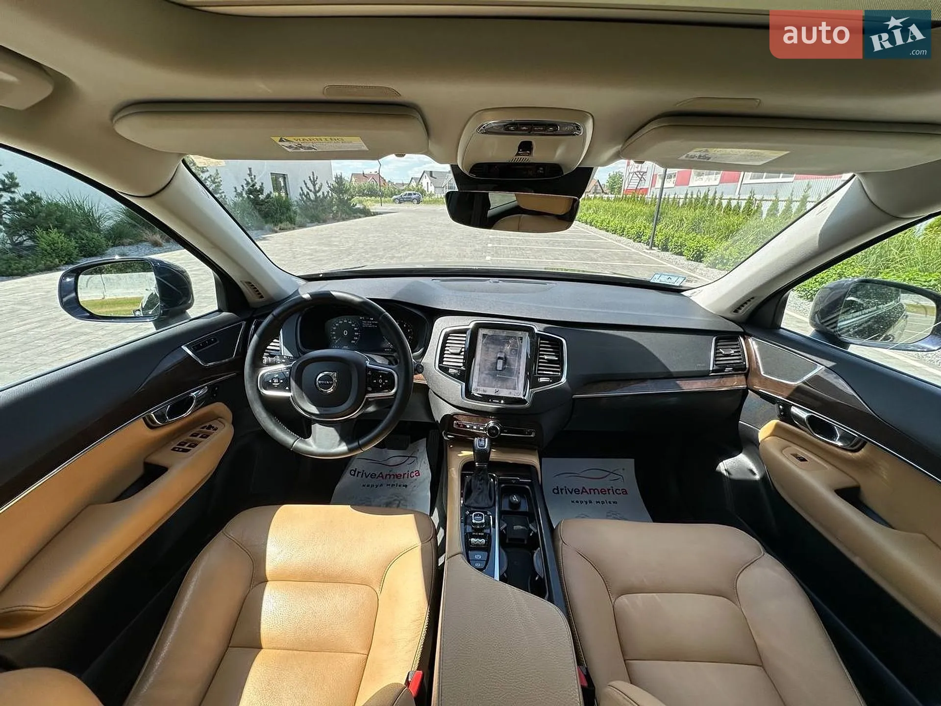 2015 Volvo XC90 - мініатюра 9