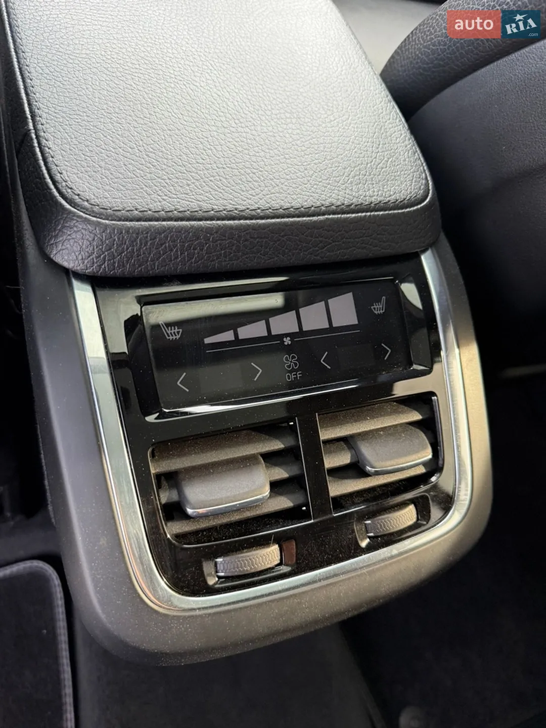 2016 Volvo XC90 - мініатюра 100