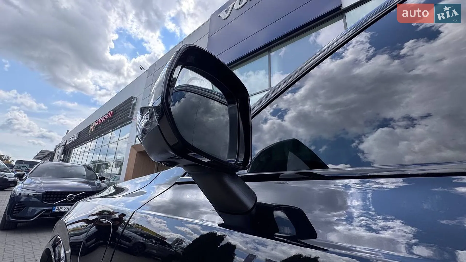 2025 Volvo XC90 - мініатюра 7