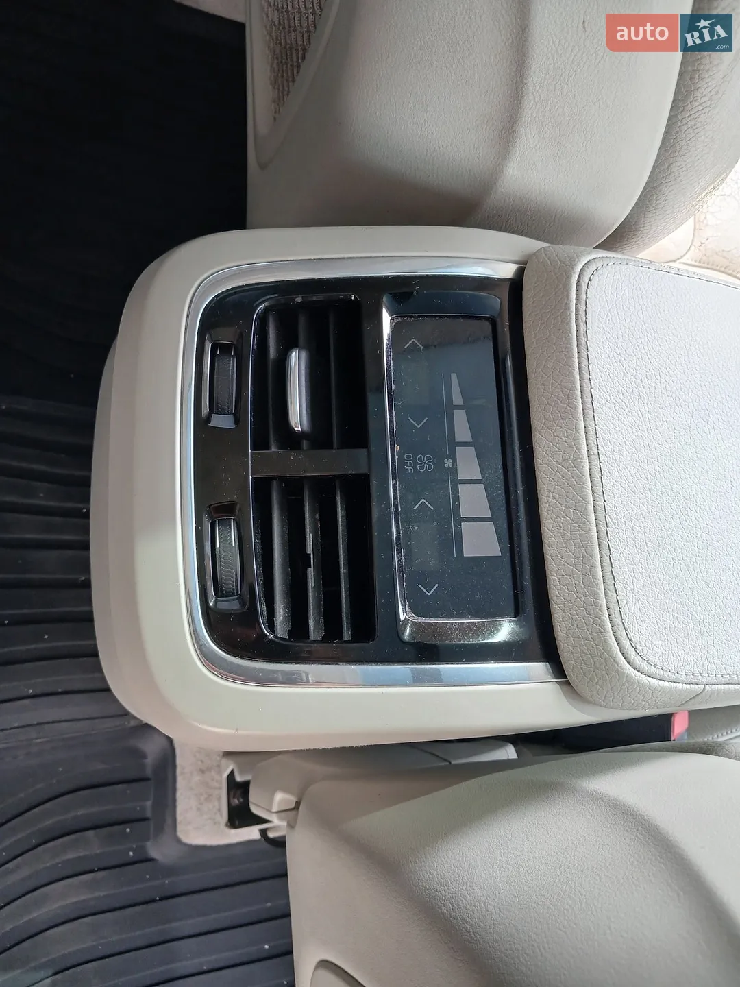 2016 Volvo XC90 - мініатюра 13