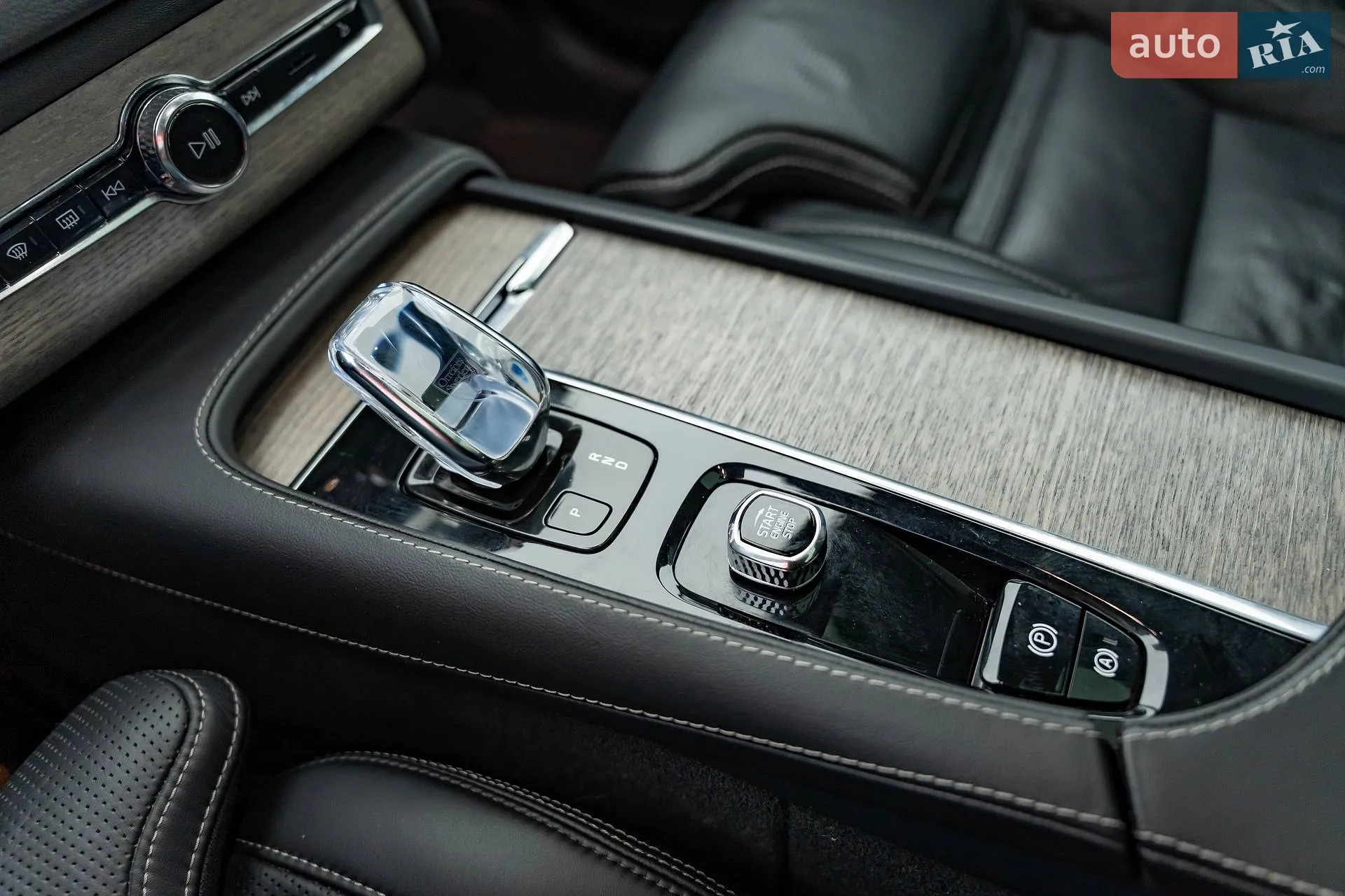 2022 Volvo XC90 - мініатюра 24