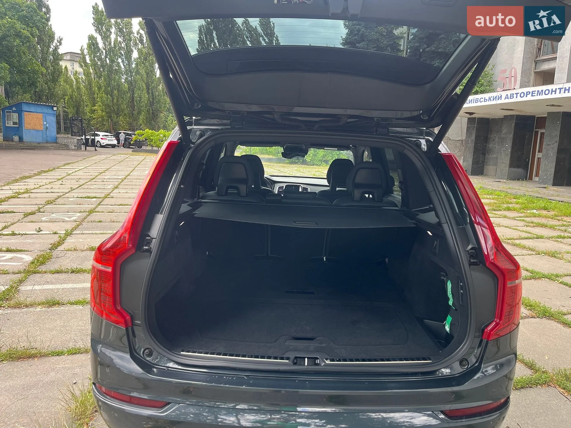 2021 Volvo XC90 - мініатюра 9