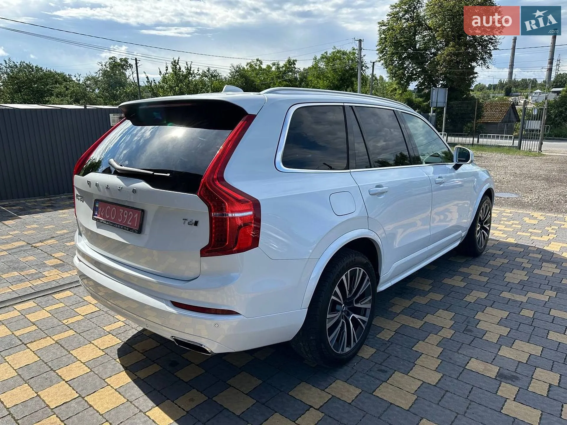 2020 Volvo XC90 - мініатюра 8