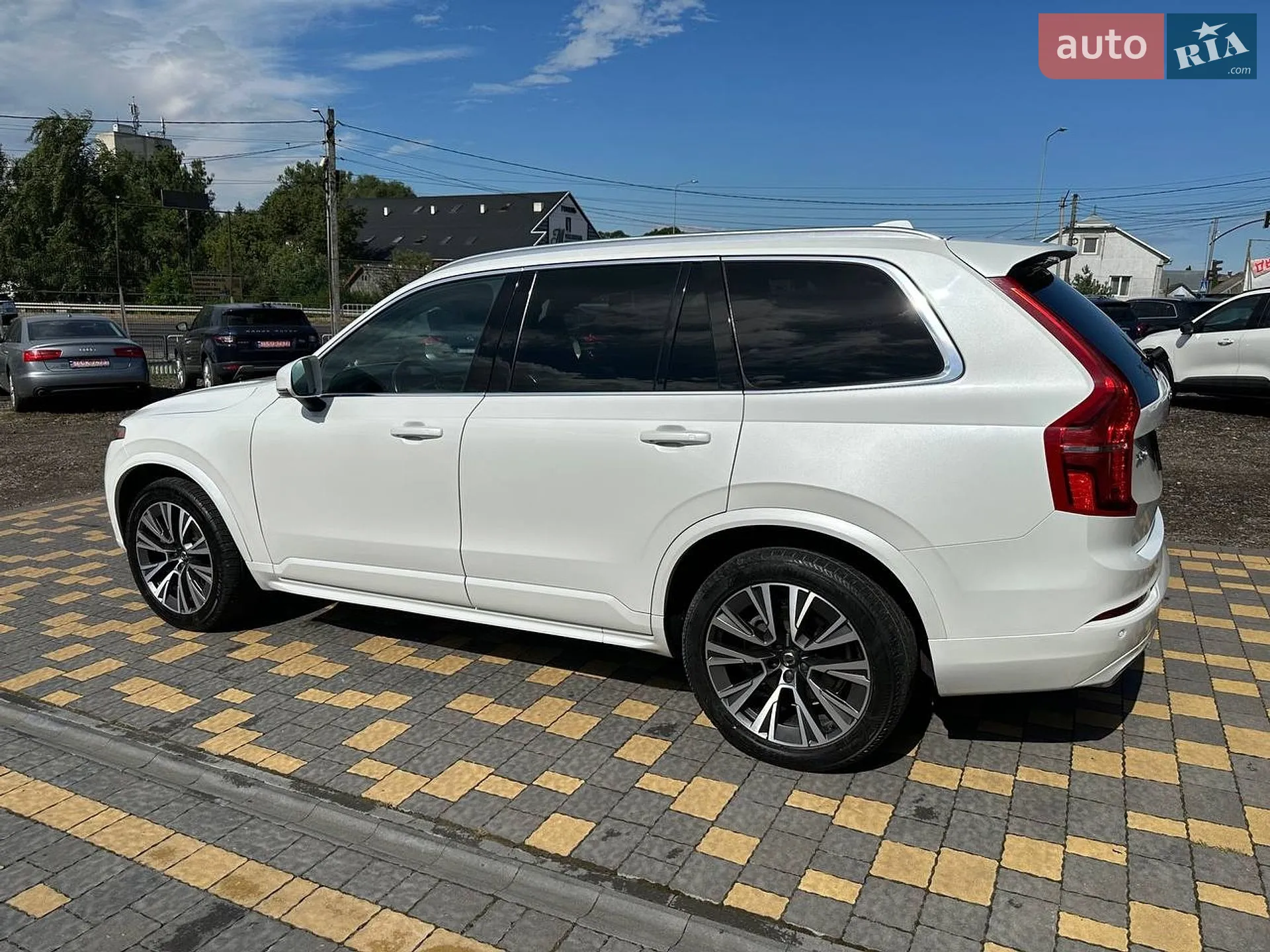 2020 Volvo XC90 - мініатюра 11