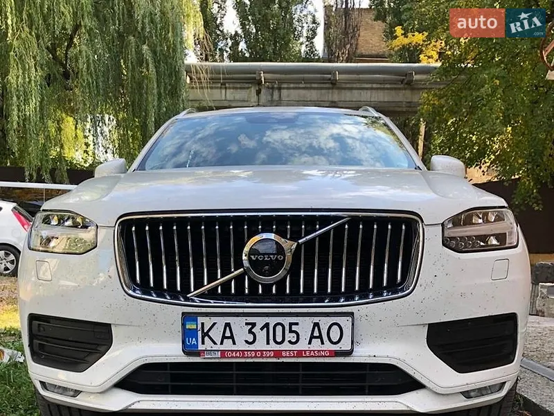 Volvo XC90 2019