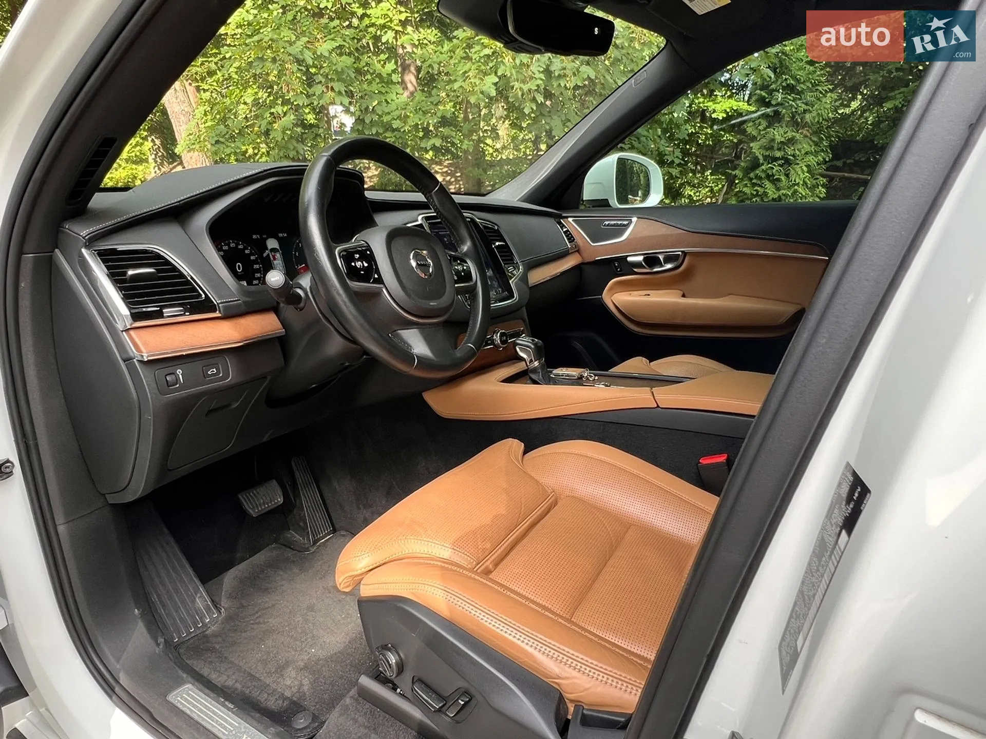 2017 Volvo XC90 - мініатюра 32