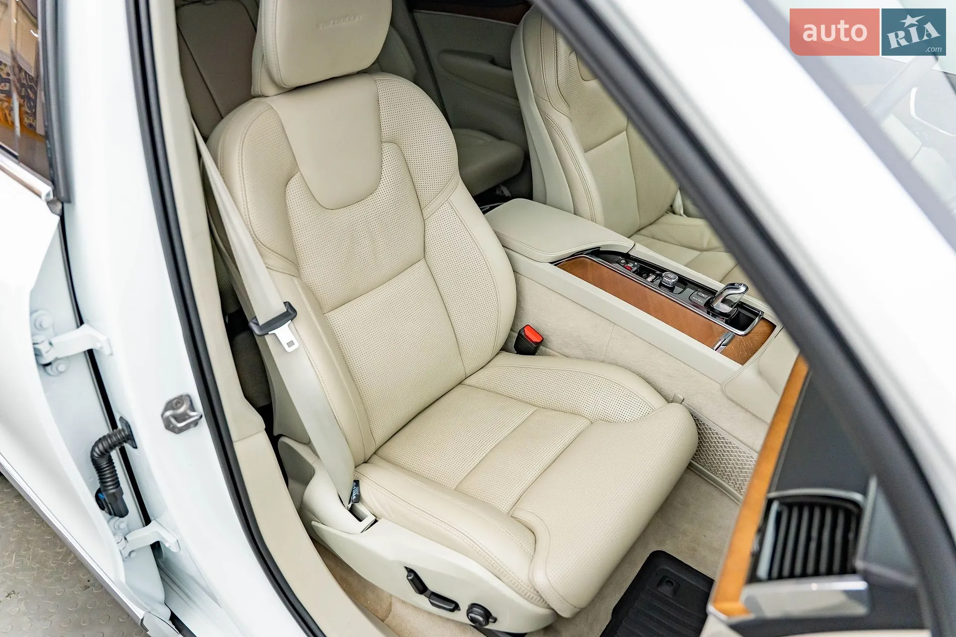 2018 Volvo XC90 - мініатюра 27