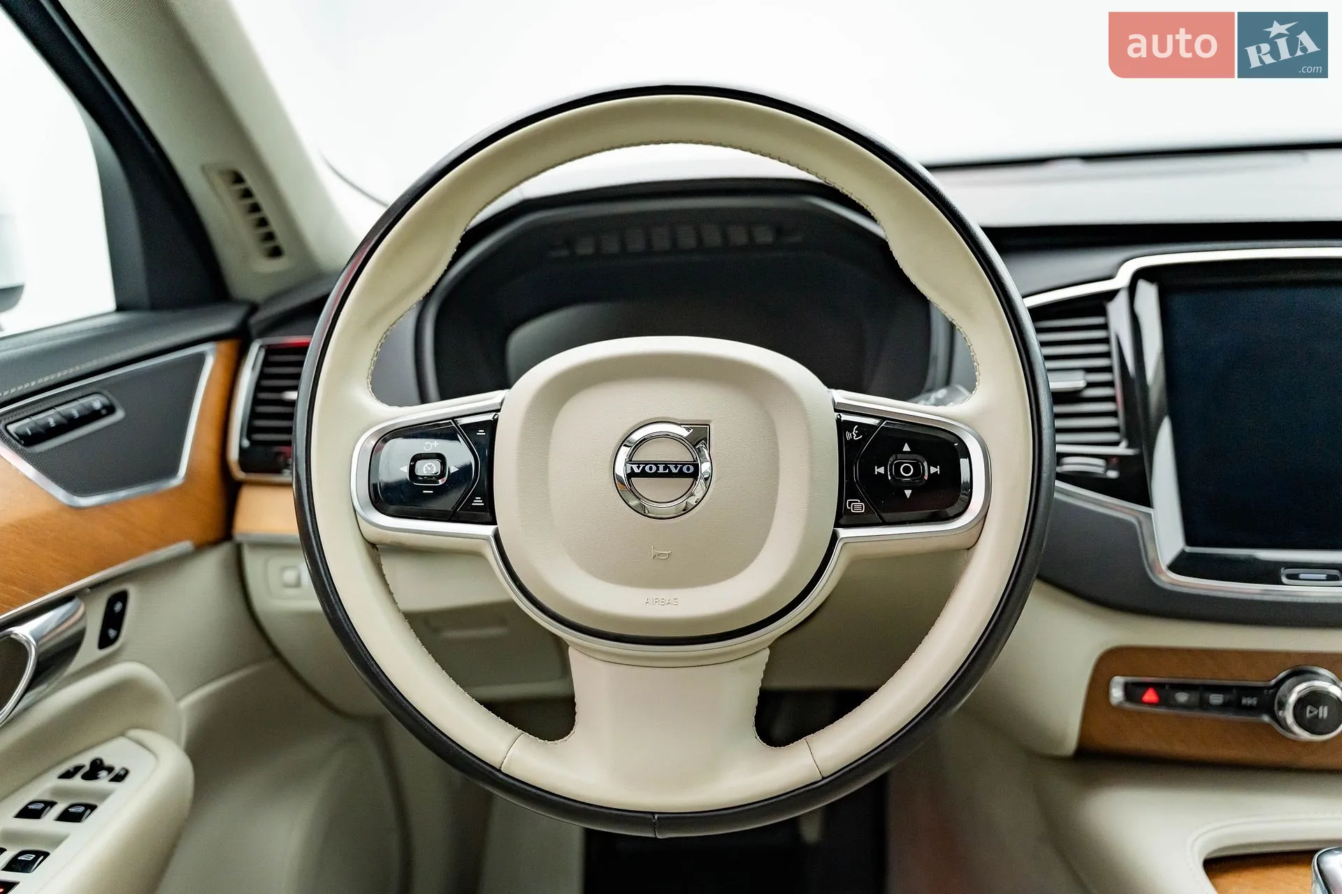 2018 Volvo XC90 - мініатюра 17