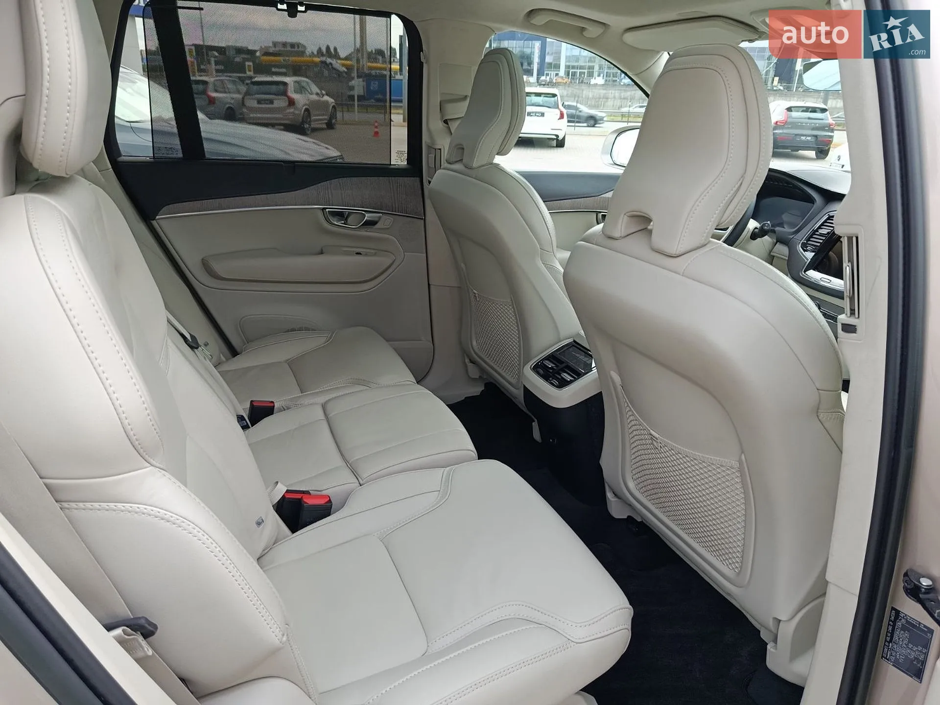 2022 Volvo XC90 - мініатюра 16