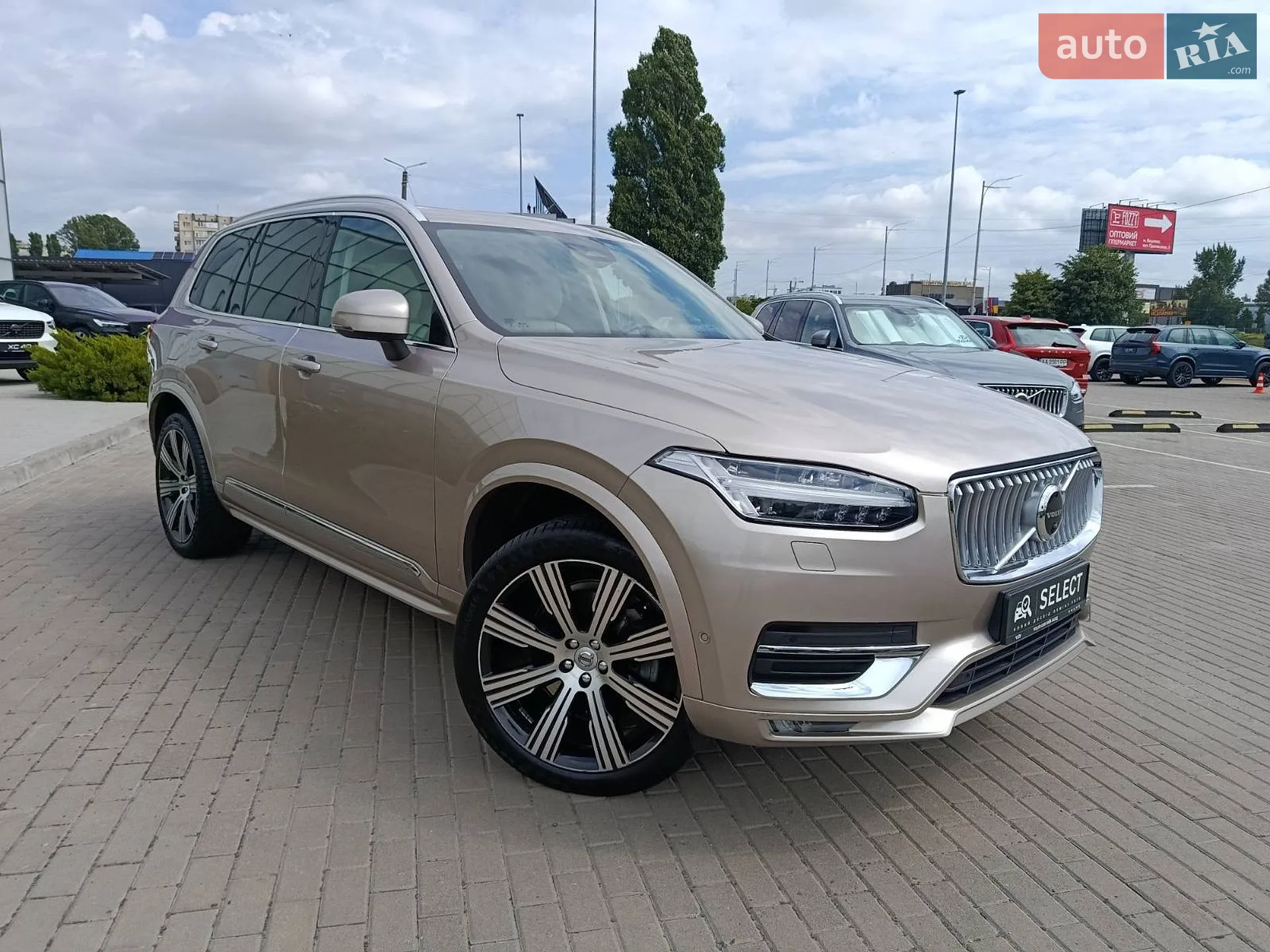 2022 Volvo XC90 - мініатюра 4