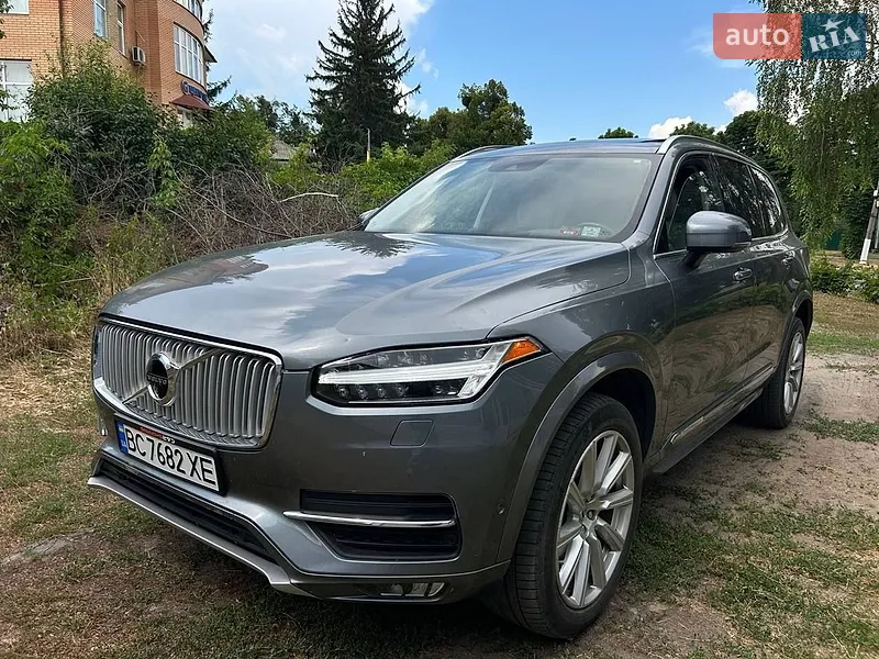 Volvo XC90