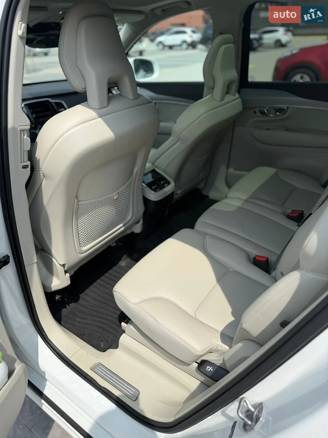 2021 Volvo XC90 - мініатюра 17
