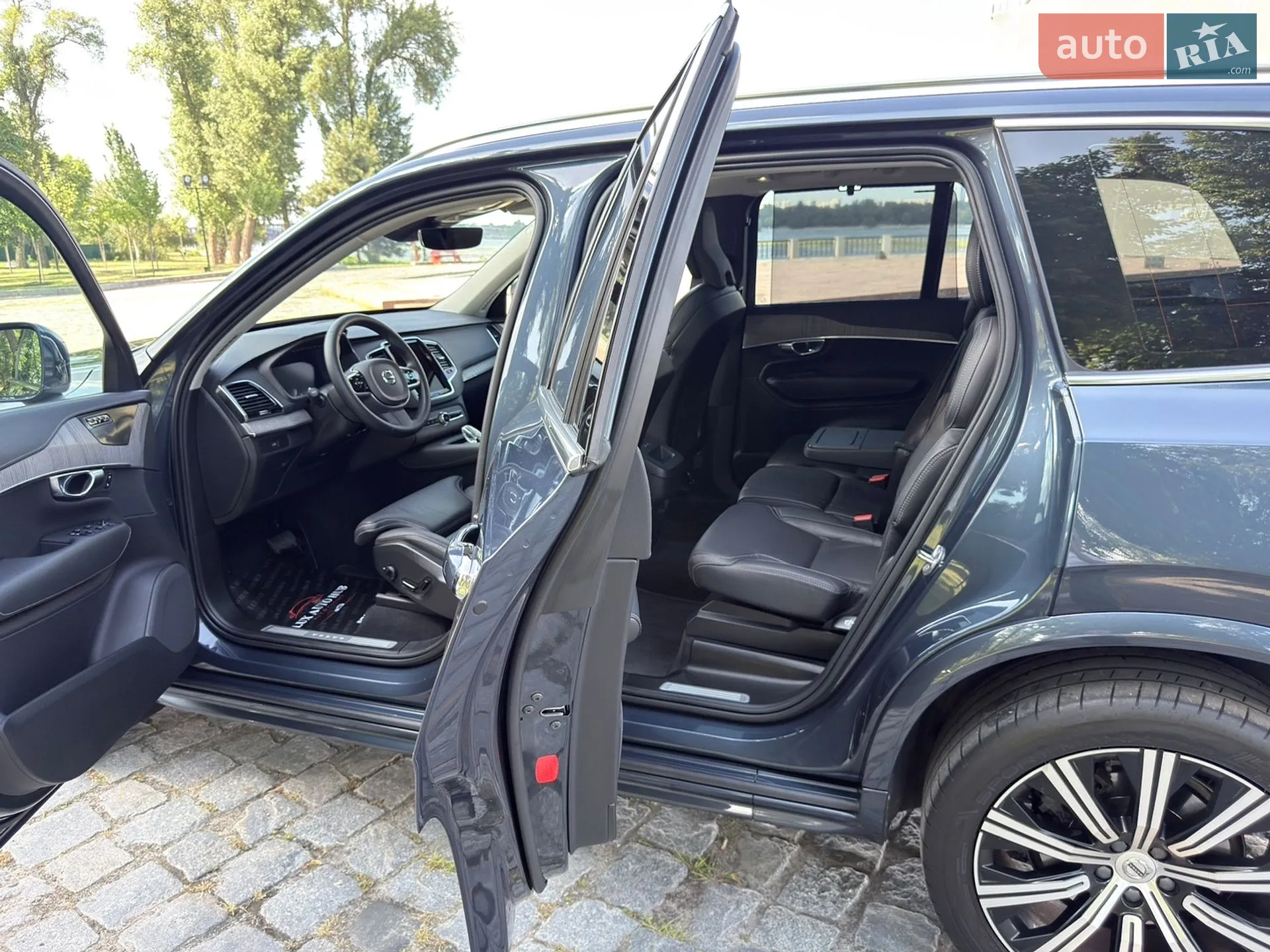 2023 Volvo XC90 - мініатюра 173