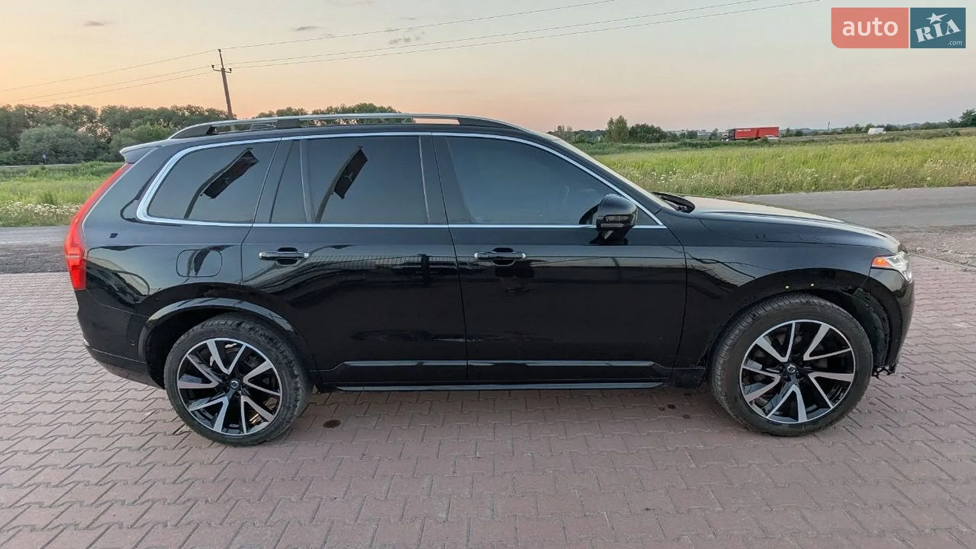 2018 Volvo XC90 - мініатюра 2