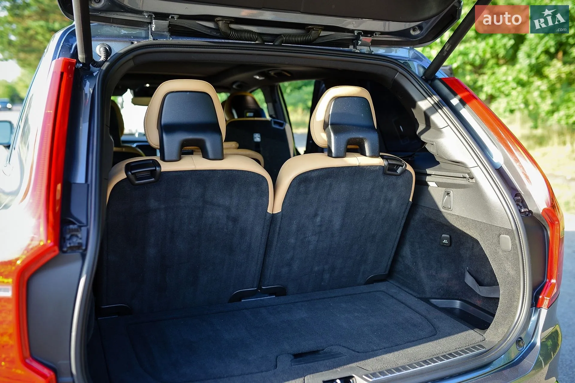 2017 Volvo XC90 - мініатюра 27