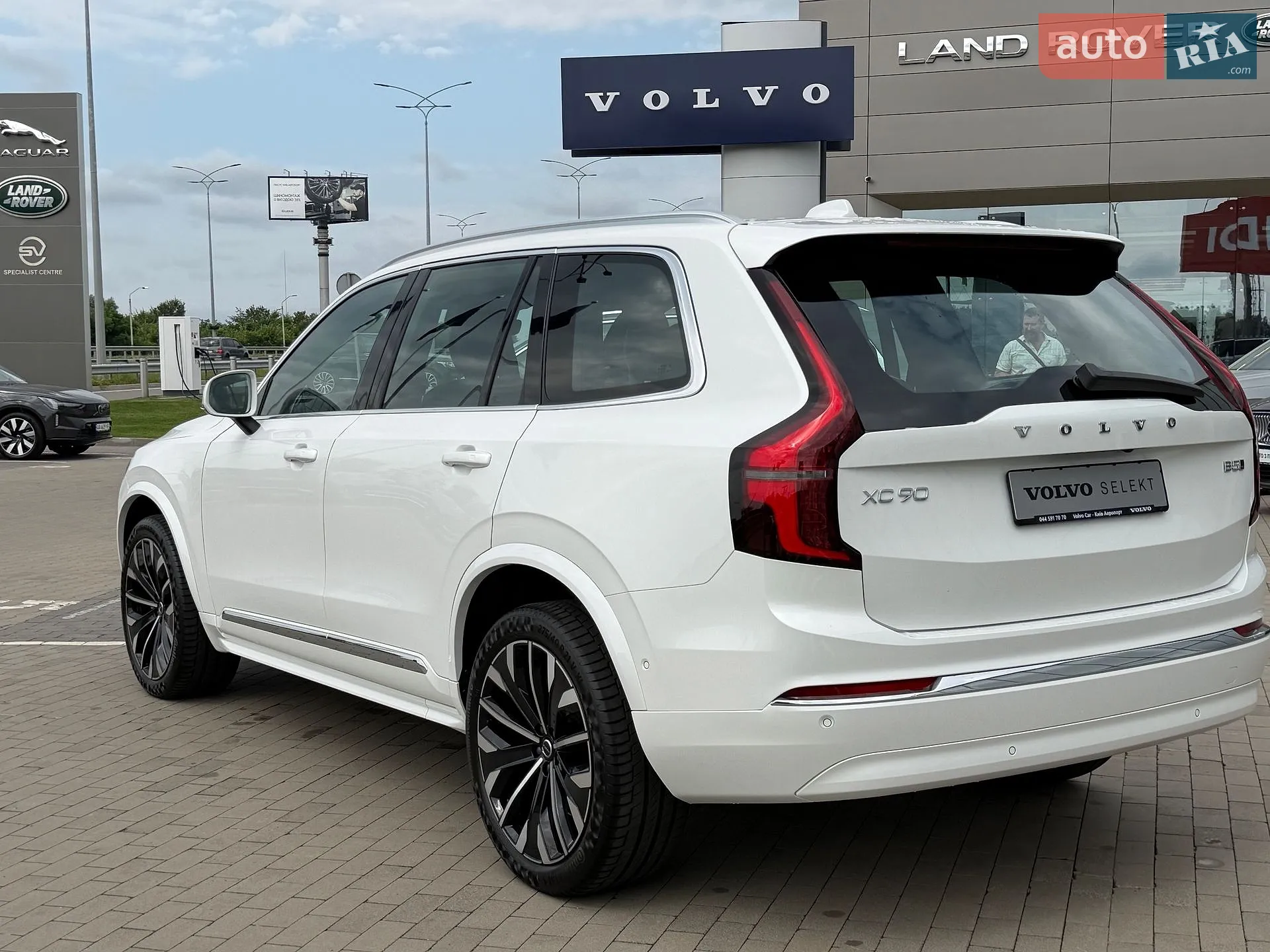 2025 Volvo XC90 - мініатюра 6