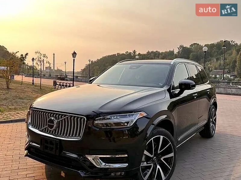 Volvo XC90 2023