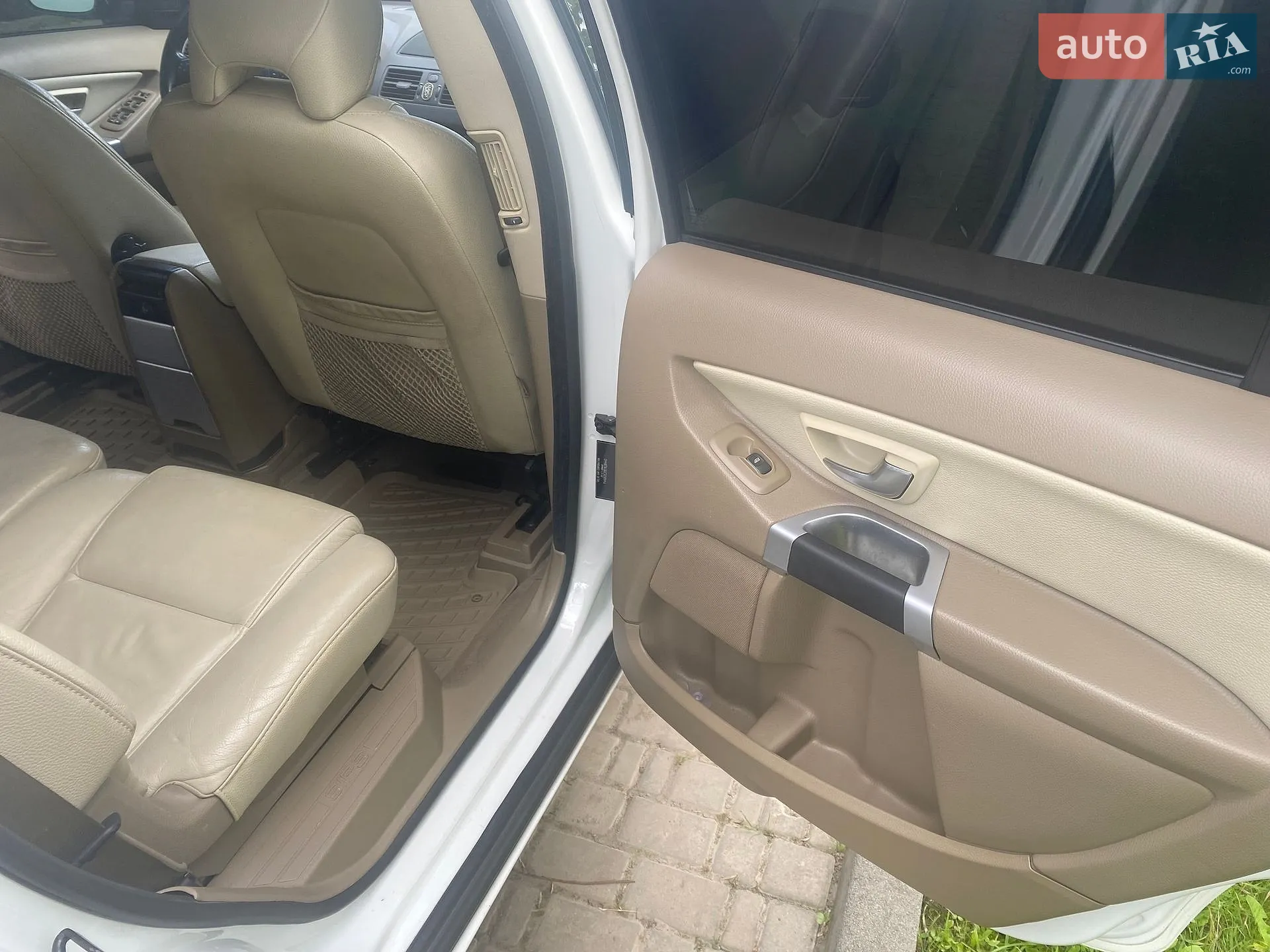 2012 Volvo XC90 - мініатюра 10