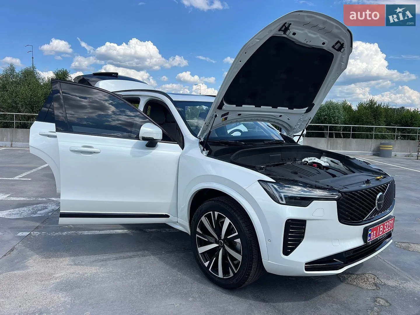 2025 Volvo XC90 - мініатюра 27
