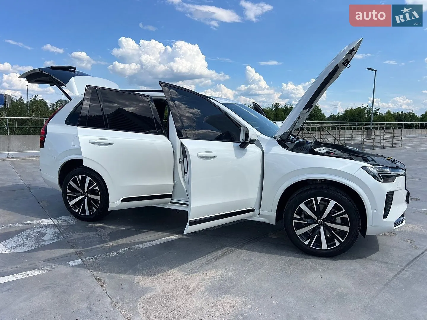 2025 Volvo XC90 - мініатюра 81