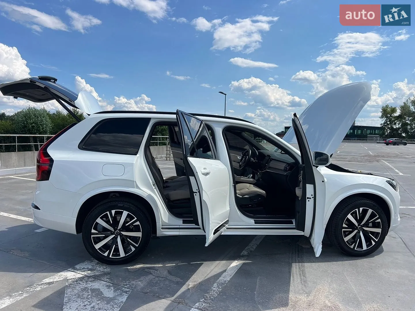 2025 Volvo XC90 - мініатюра 82