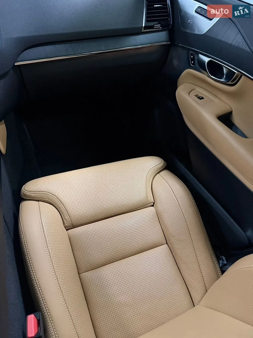 2023 Volvo XC90 - мініатюра 18