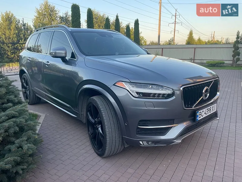 Volvo XC90
