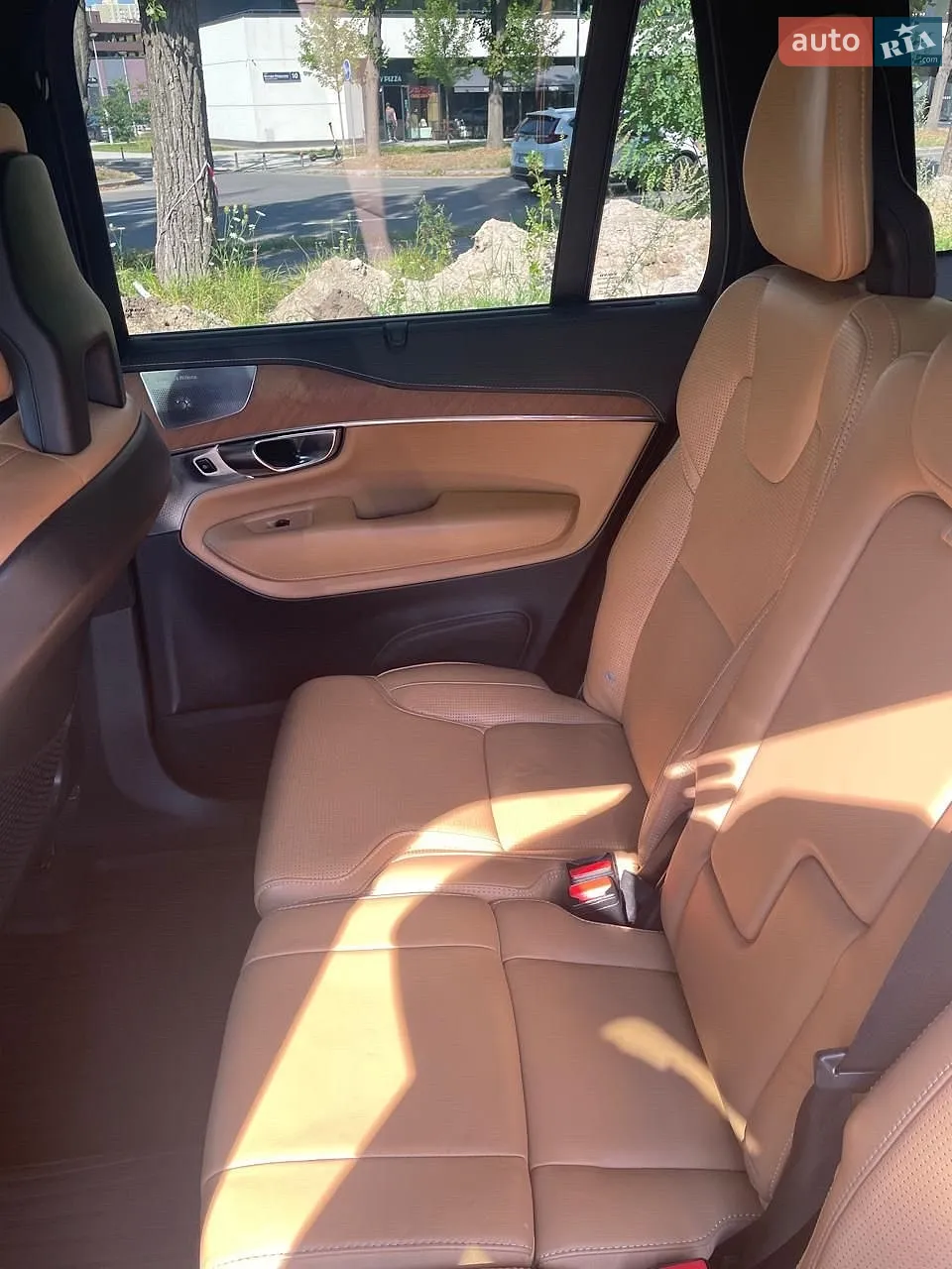 2017 Volvo XC90 - мініатюра 18