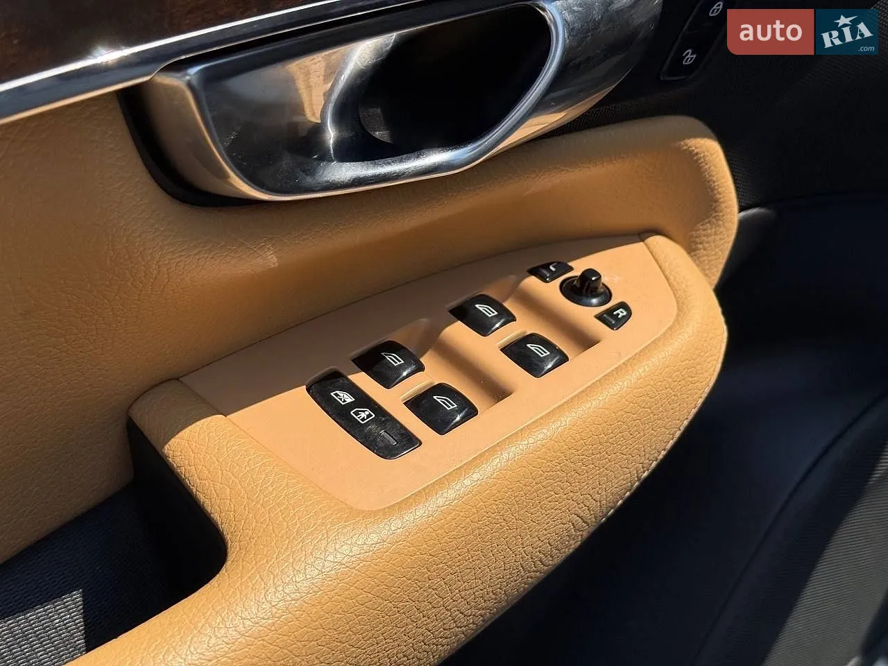 2016 Volvo XC90 - мініатюра 20