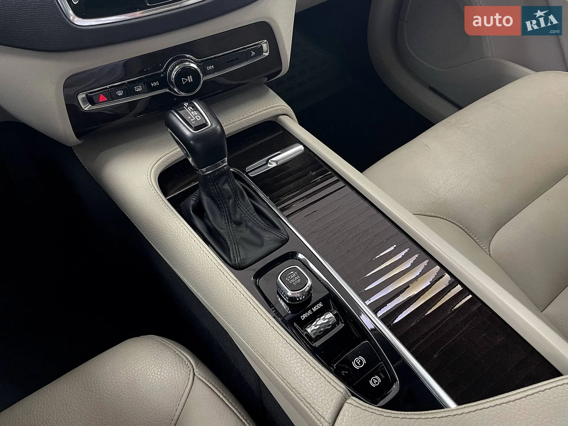 2018 Volvo XC90 - мініатюра 28