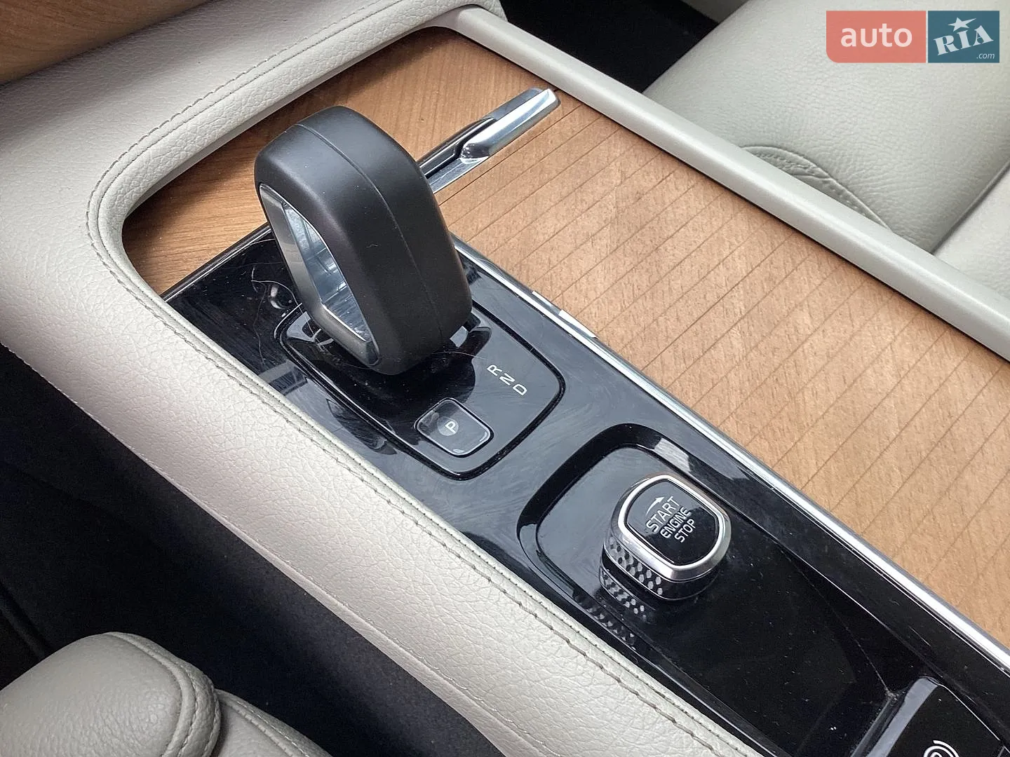 2022 Volvo XC90 - мініатюра 23