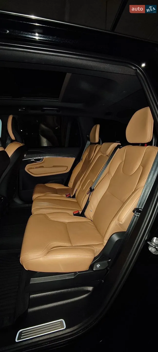 2022 Volvo XC90 - мініатюра 13