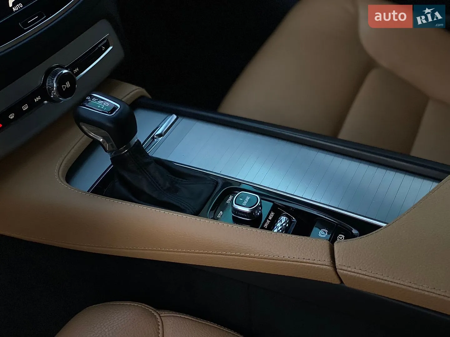 2015 Volvo XC90 - мініатюра 22